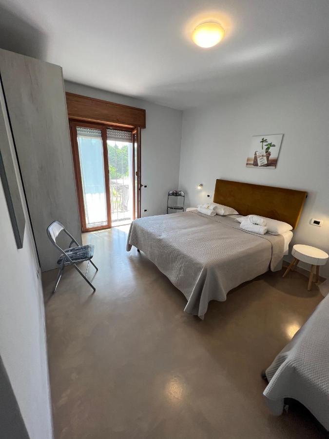 Vanda Luxury House Near Gardaland And Garda Lake Castelnuovo del Garda Exterior foto